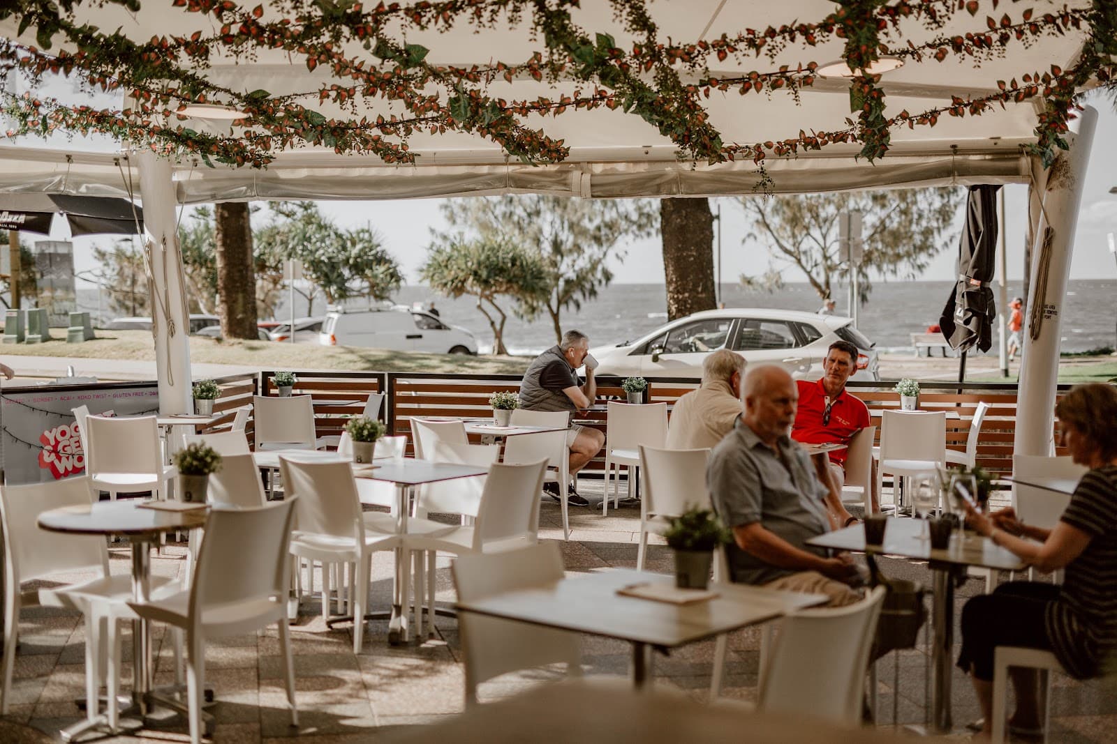 De Ja Vu Cafe & Bar Mooloolaba — Mooloolaba, Sunshine Coast