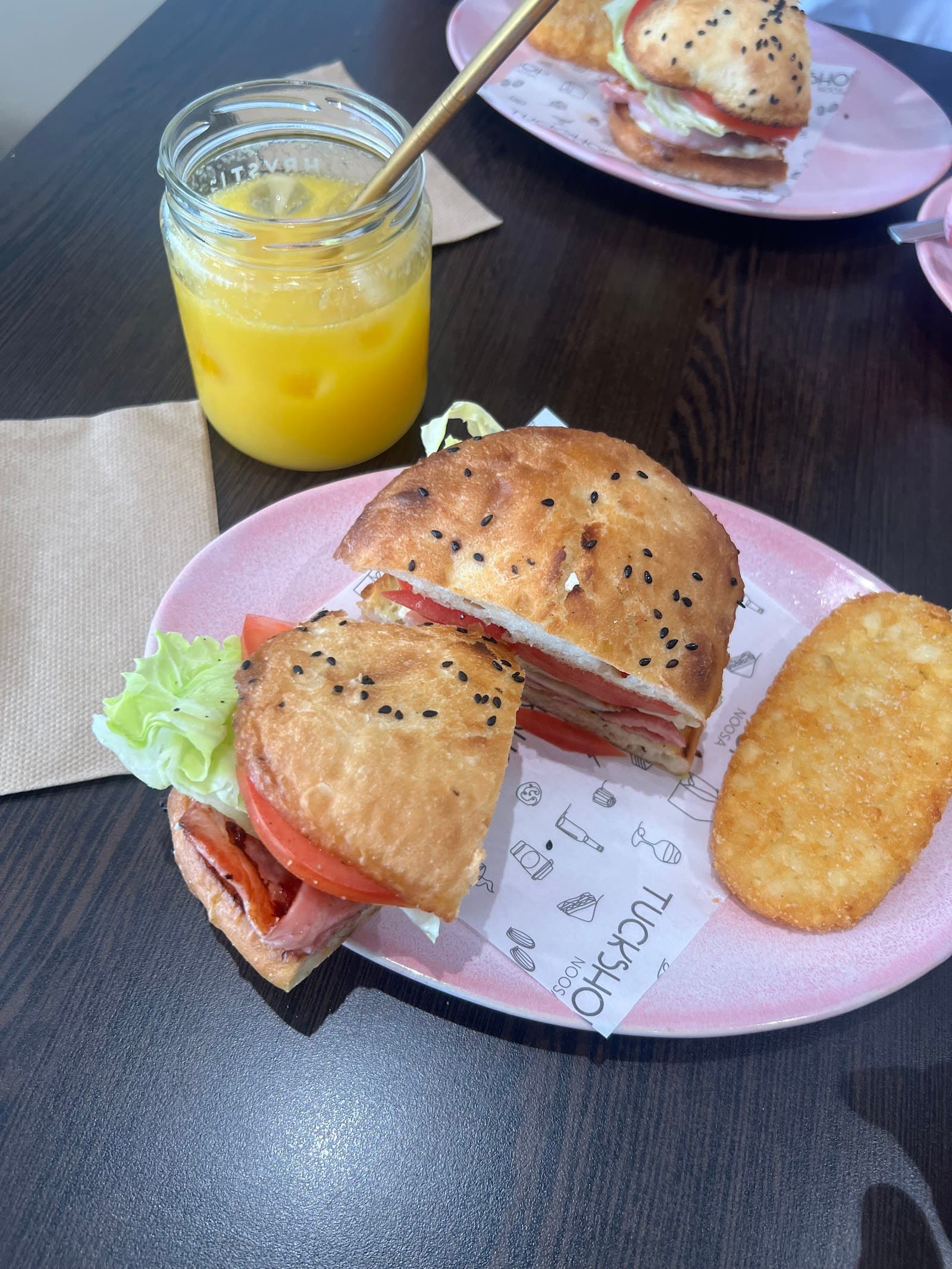 Tuckshop Noosa — Noosa Heads, Sunshine Coast