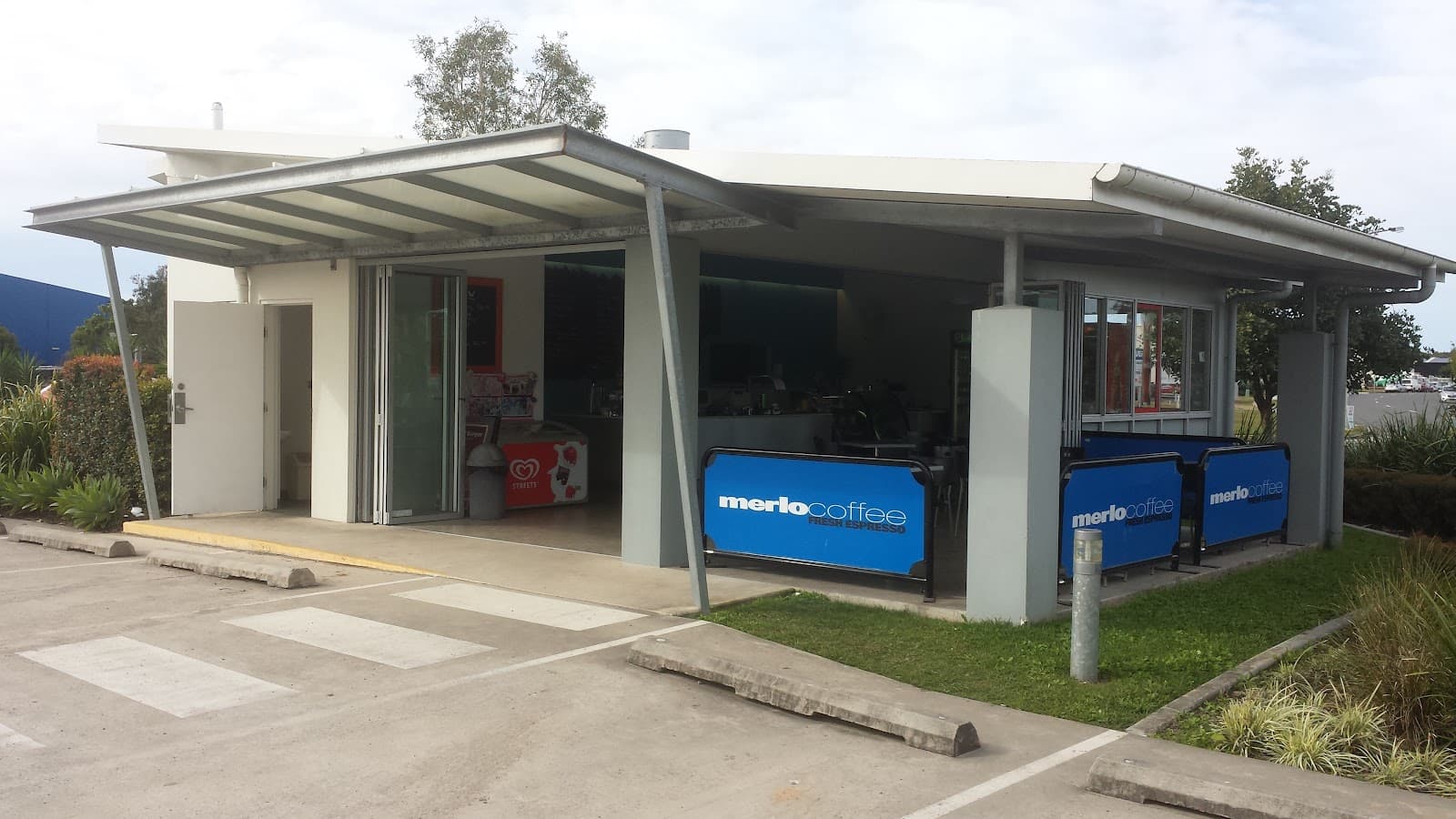 Industri Cafe — Coolum Beach, Sunshine Coast