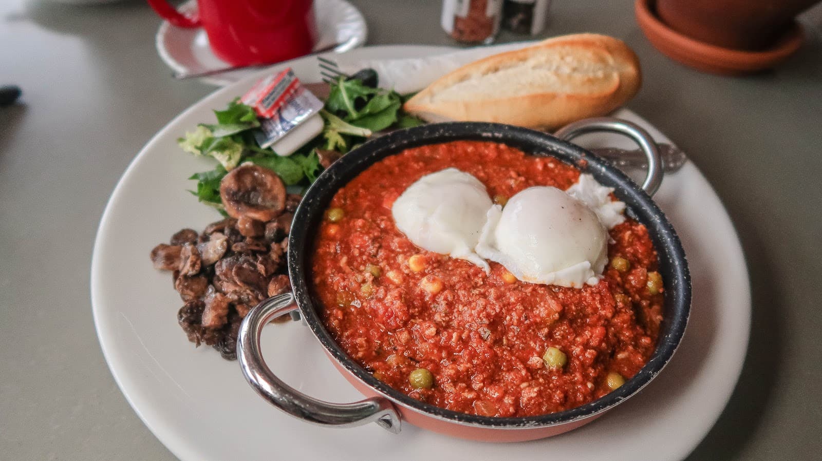 Le Relais Bressan — Montville, Sunshine Coast