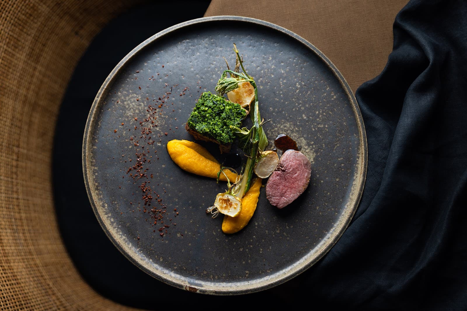 The Long Apron — Montville, Sunshine Coast