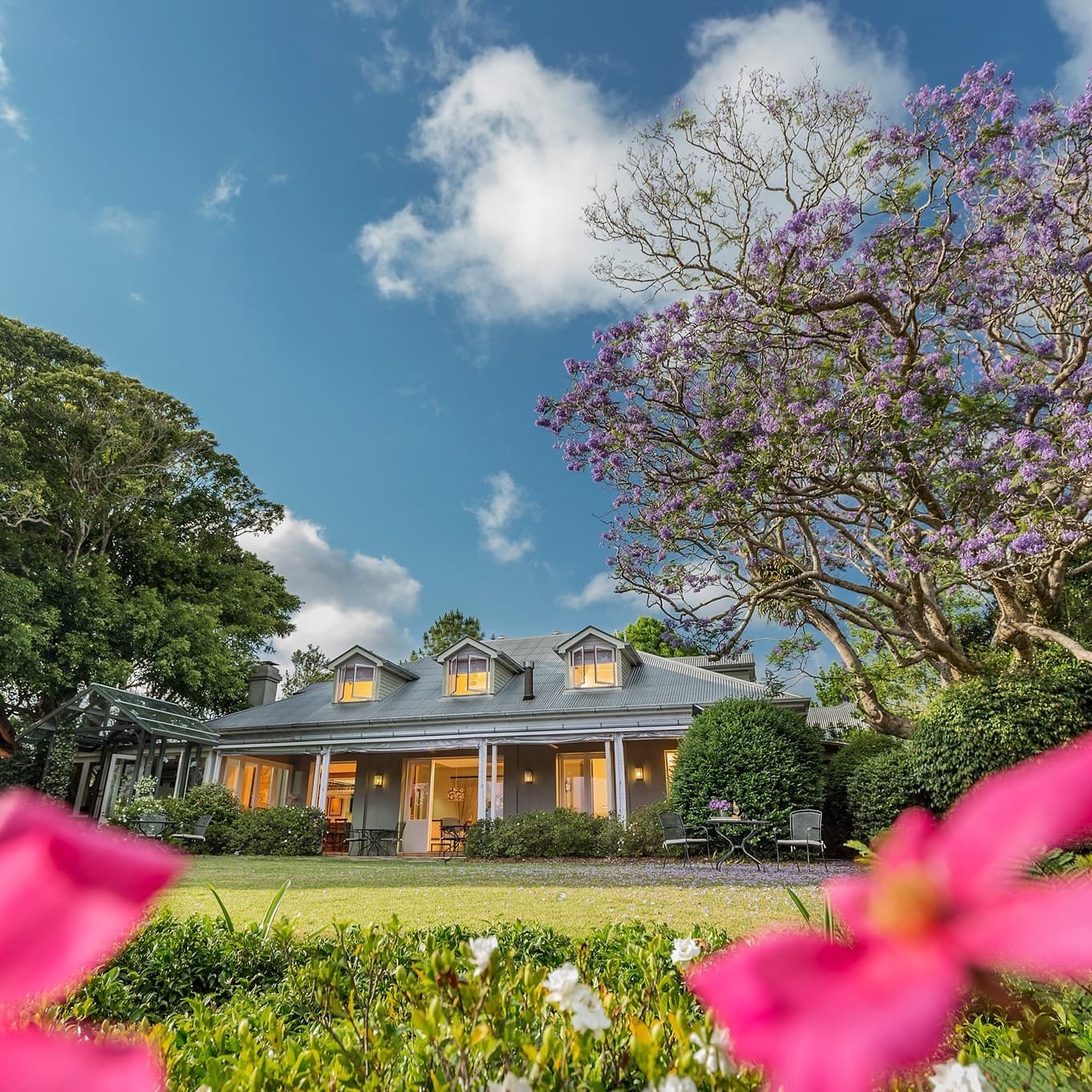 The Long Apron — Montville, Sunshine Coast