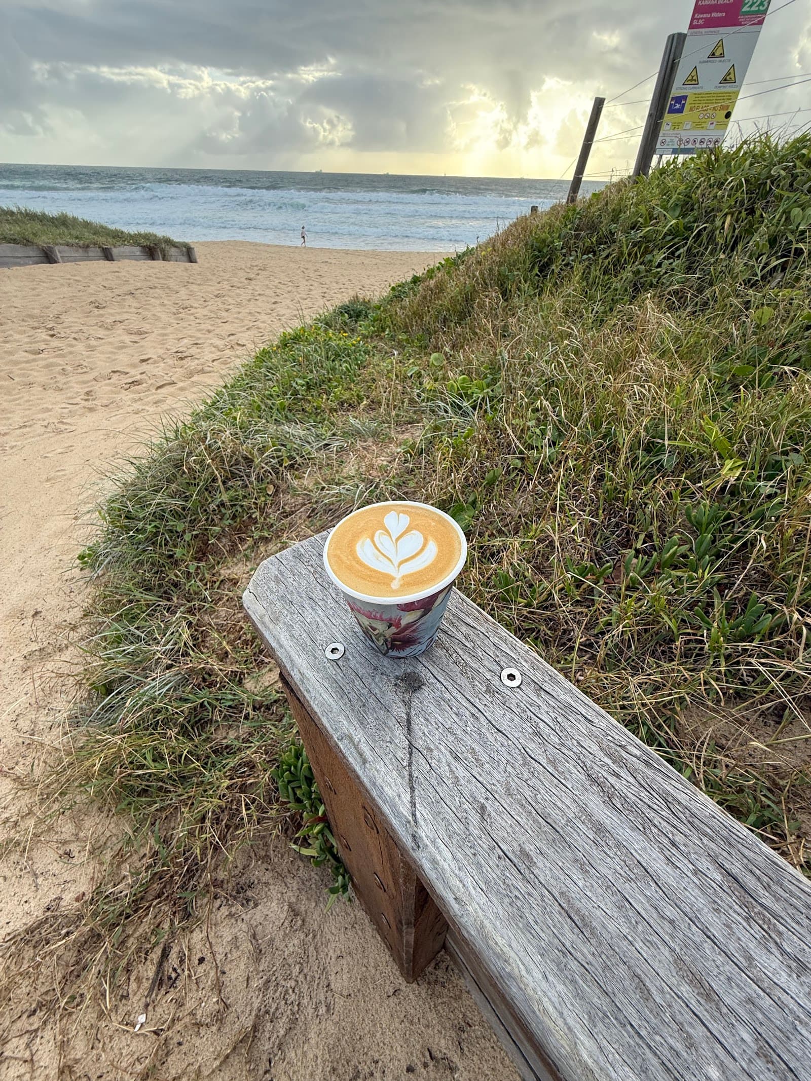 Sandy Feet Cafe Kawana — Kawana Waters, Sunshine Coast