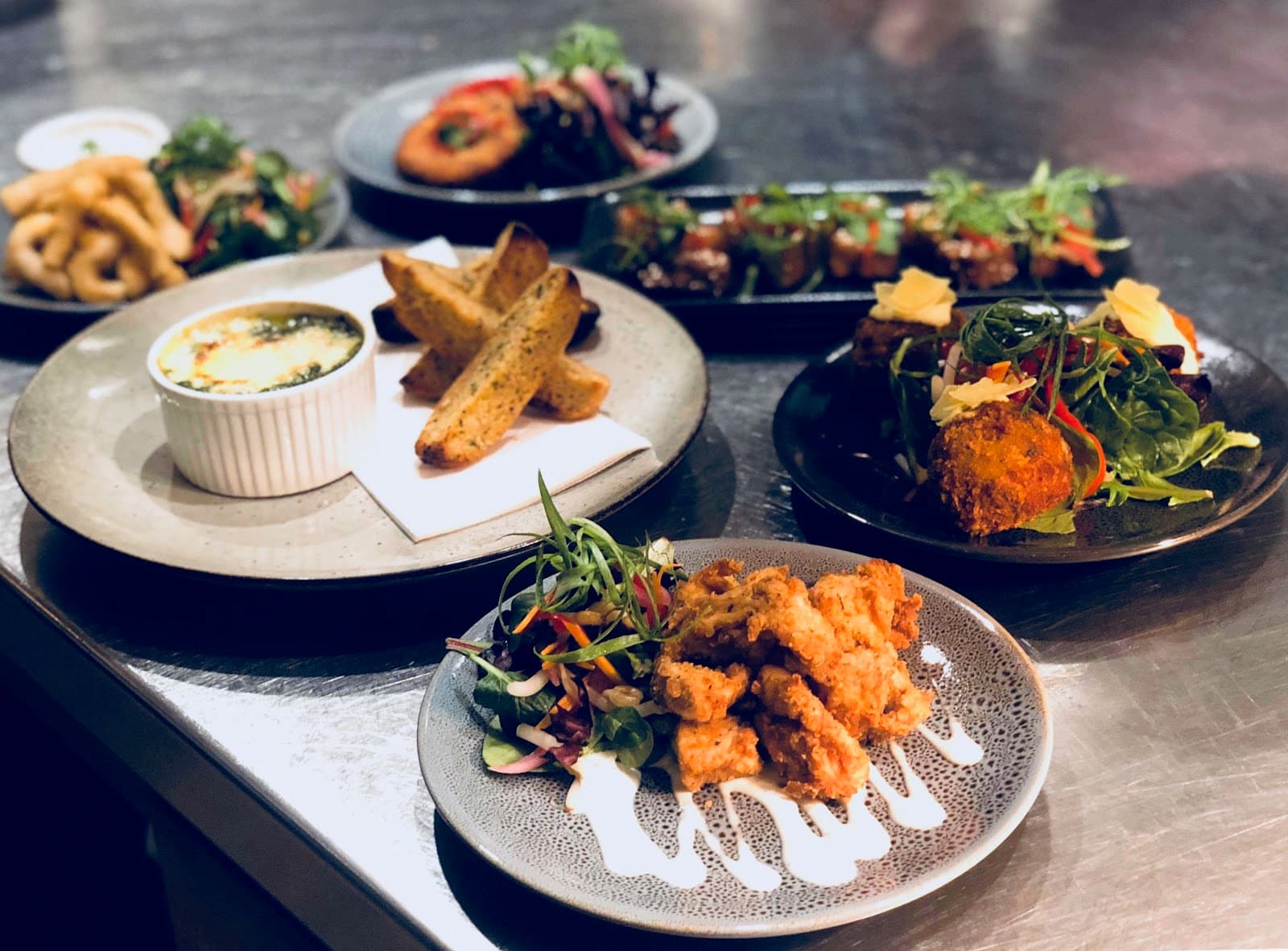 Caloundra Hotel — Caloundra, Sunshine Coast