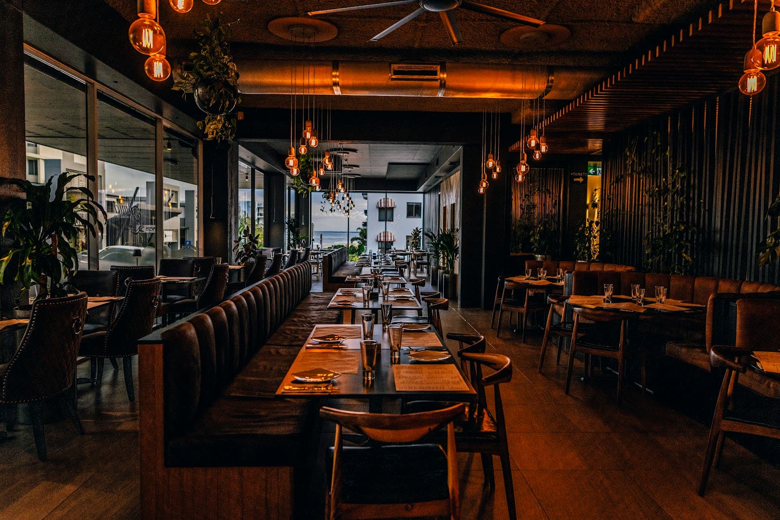Amici Restaurant & Pizzeria — Caloundra, Sunshine Coast
