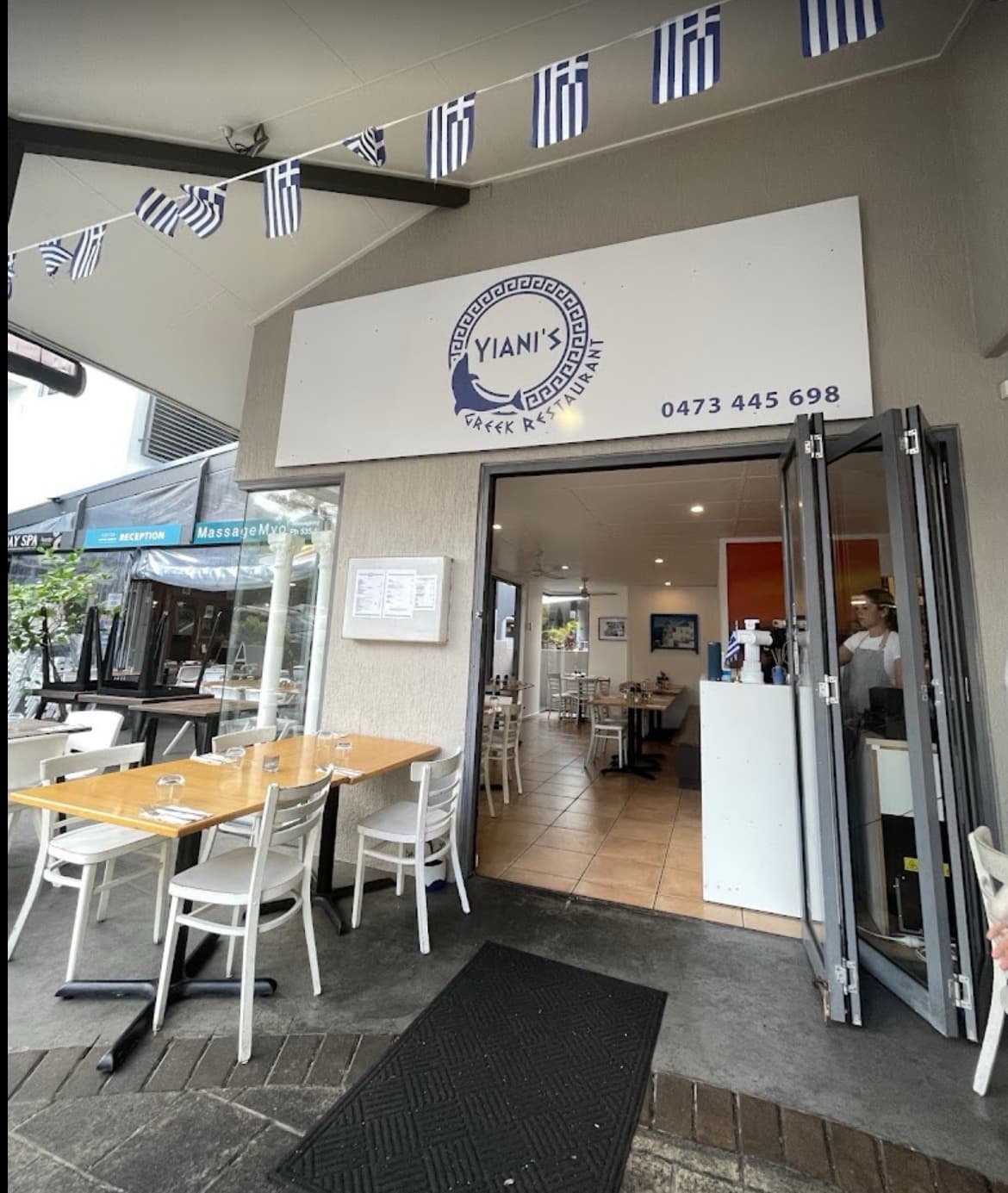 Yiani's Greek Restaurant — Coolum Beach, Sunshine Coast