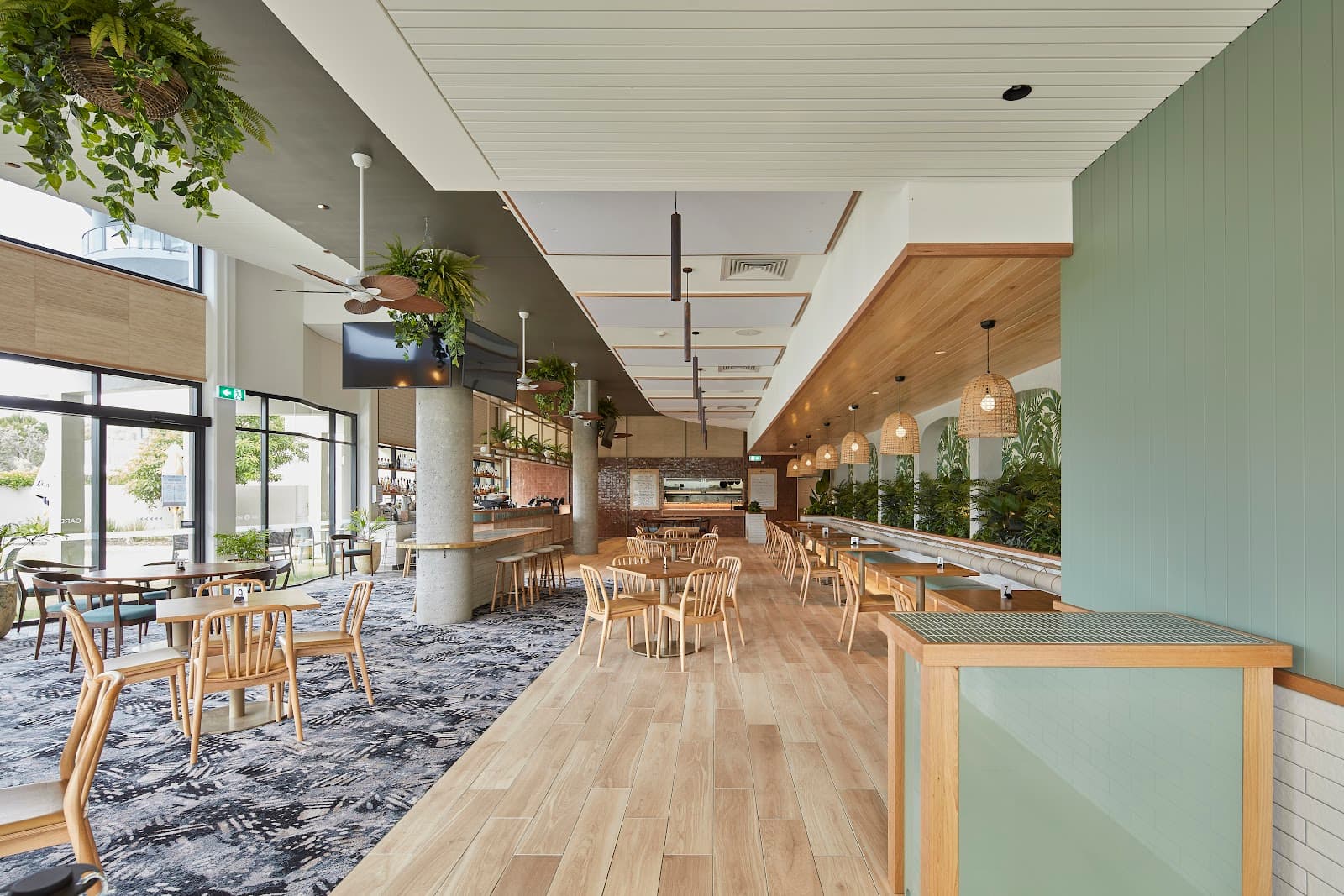 Surfair Beach Hotel — Marcoola, Sunshine Coast