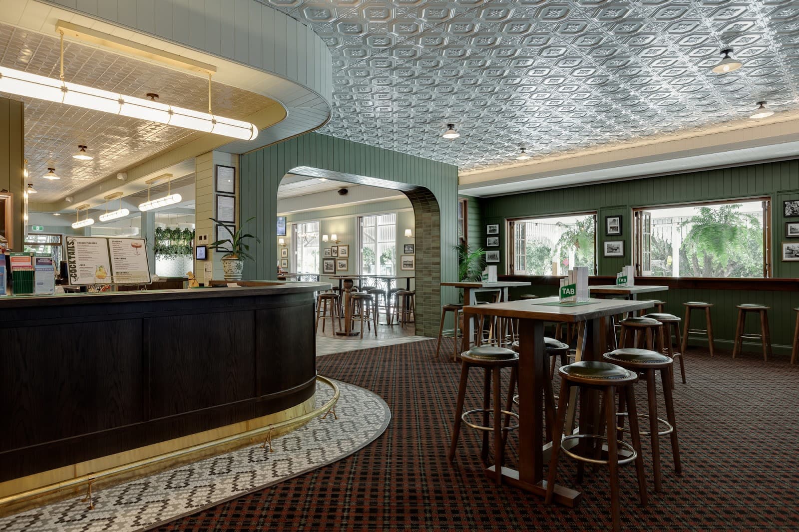 Imperial Hotel Eumundi — Eumundi, Sunshine Coast