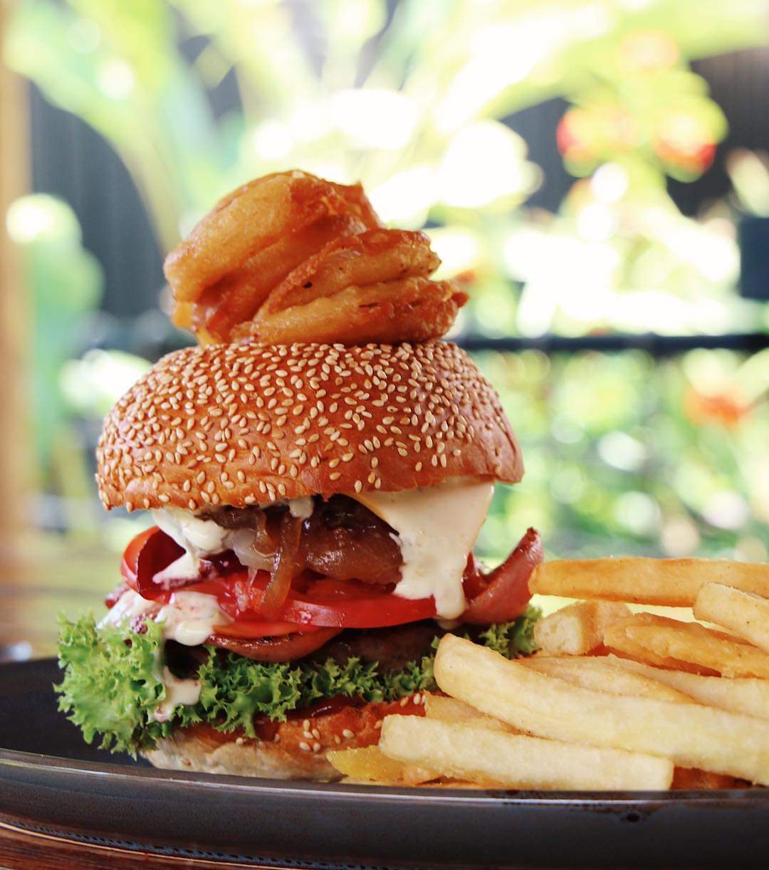 Kawana Waters Hotel — Kawana Waters, Sunshine Coast