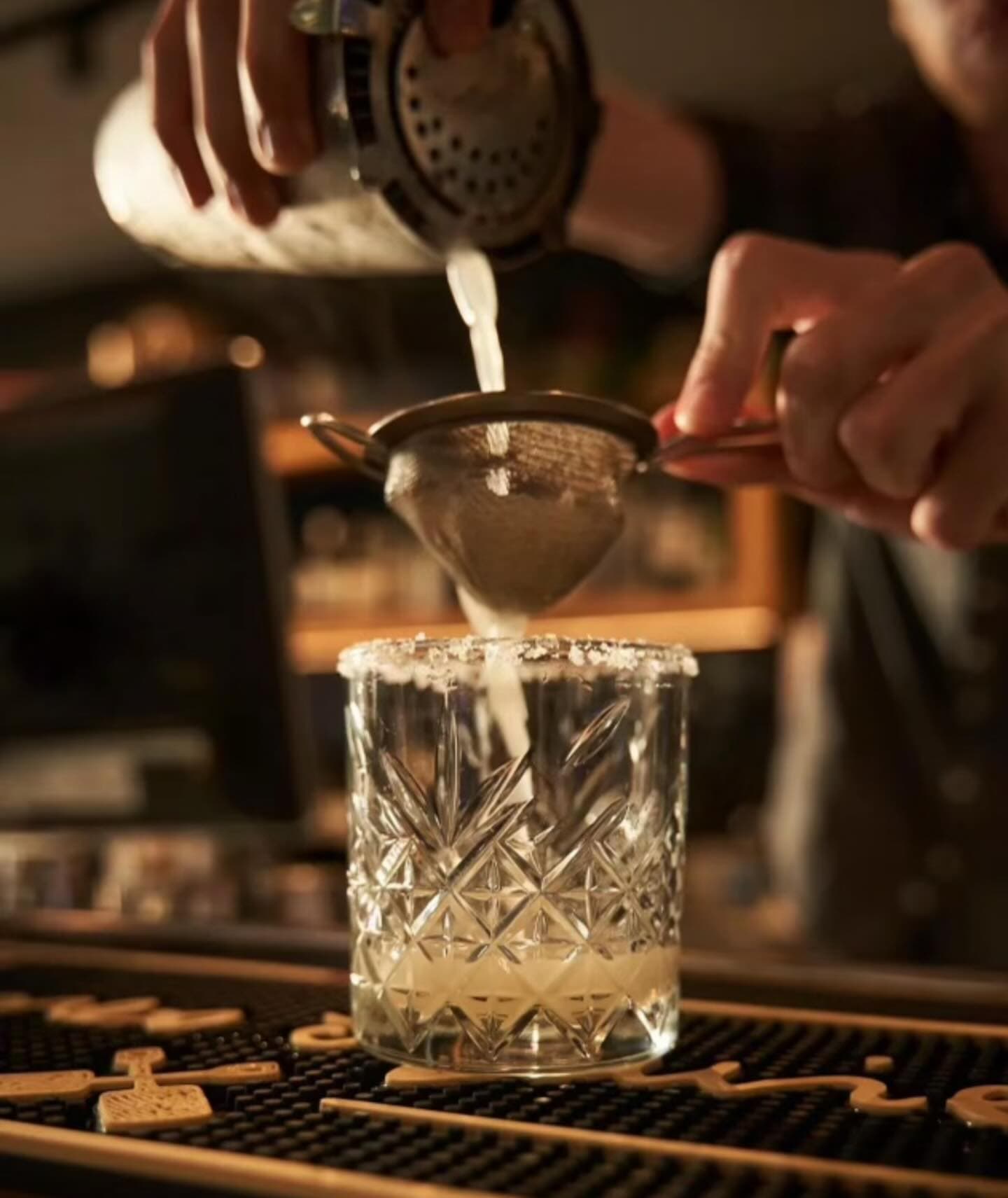 Yorkers Bar — Noosa Heads, Sunshine Coast