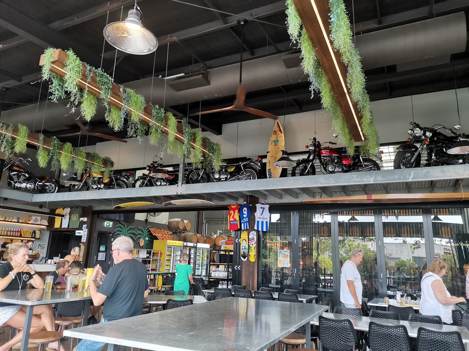 Land & Sea - Noosa Brewing Company — Noosaville, Sunshine Coast