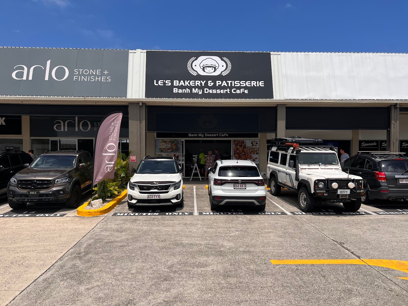Le's Bakery & Patisserie — Kawana Waters, Sunshine Coast