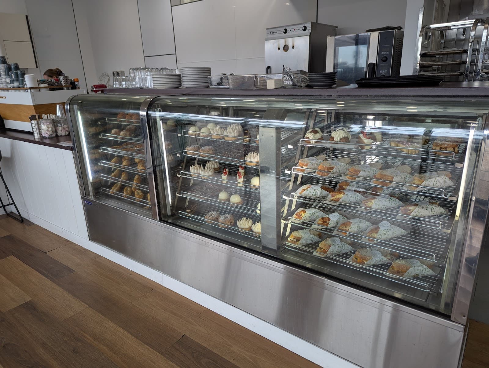 22 Cribb St French Pâtisserie Caloundra — Caloundra, Sunshine Coast