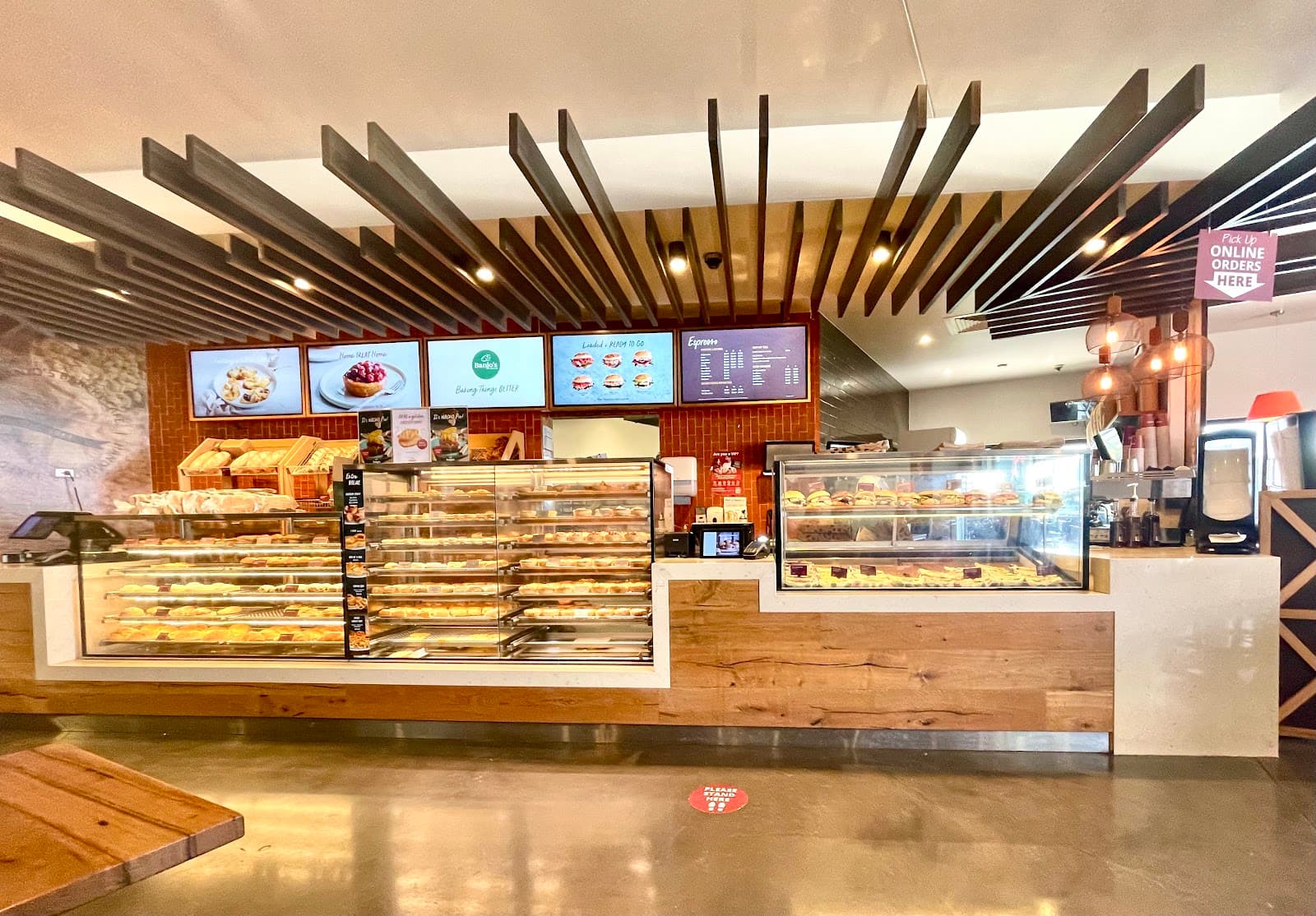 Banjo’s Bakery Café – Bokarina (Drive Thru) — Kawana Waters, Sunshine Coast
