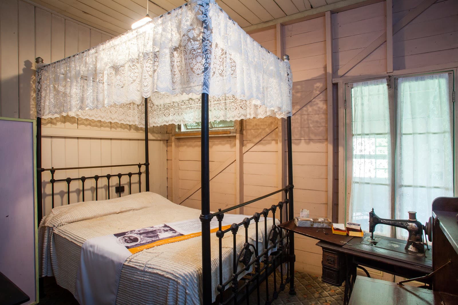 Bankfoot House — Marcoola, Sunshine Coast