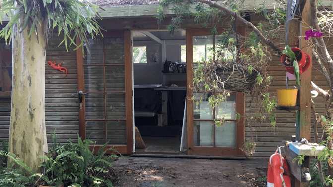 Moving Canvas Art Gallery and Studio — Kawana Waters, Sunshine Coast