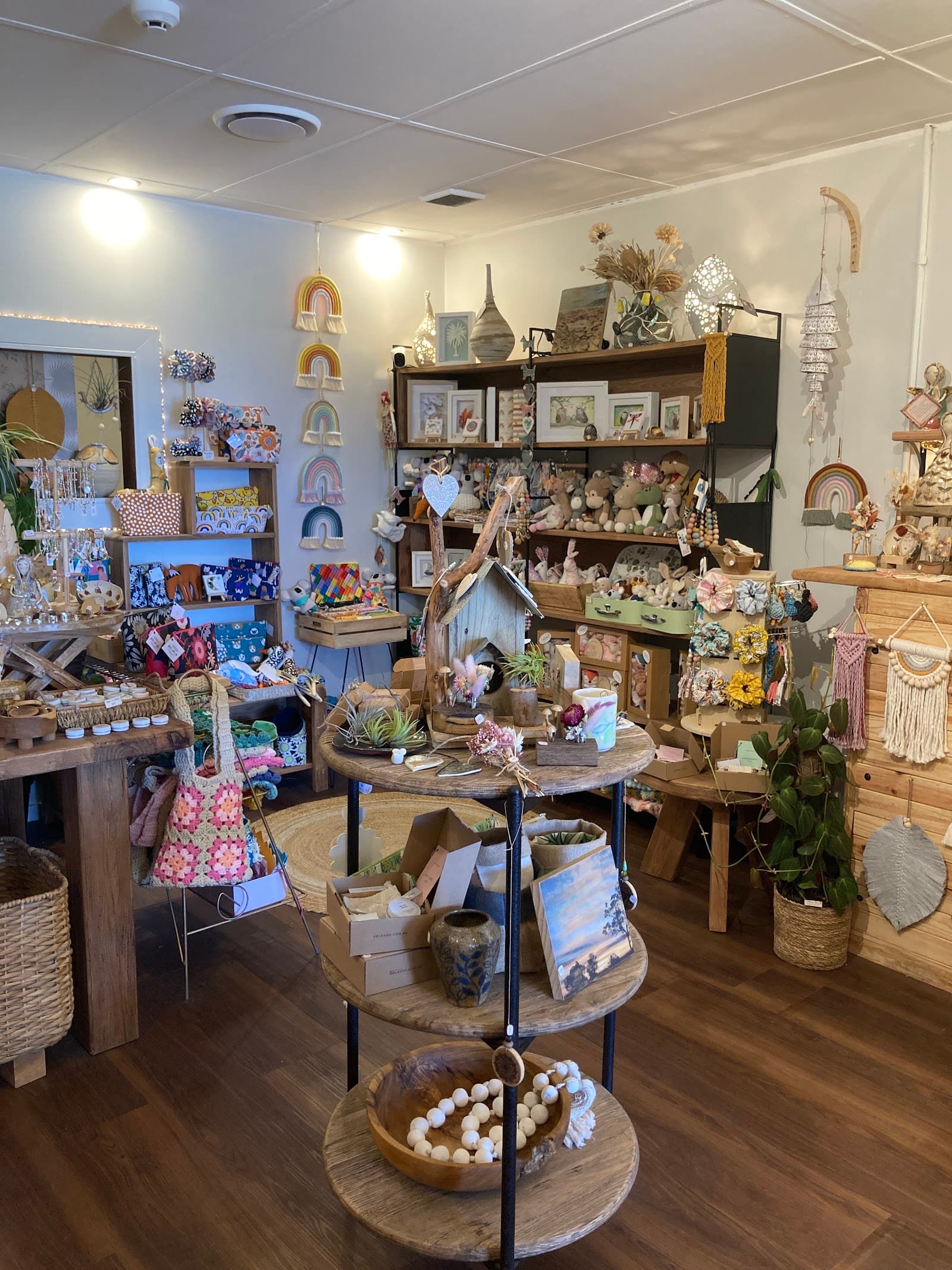 Les Artisans & Co — Coolum Beach, Sunshine Coast