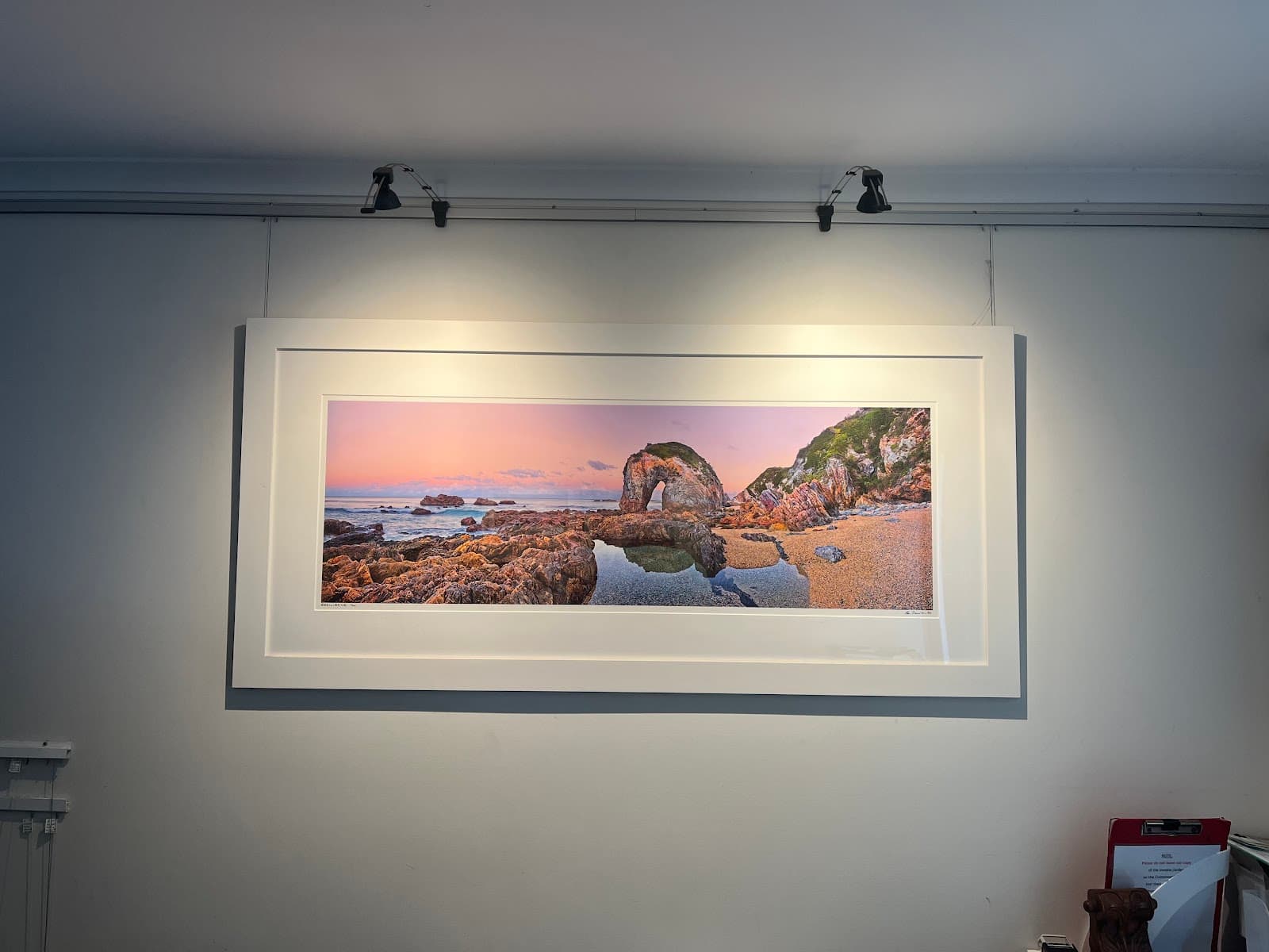 Gallery Systems: Manufacturer of Hanging & Lighting Systems — Warana, Sunshine Coast