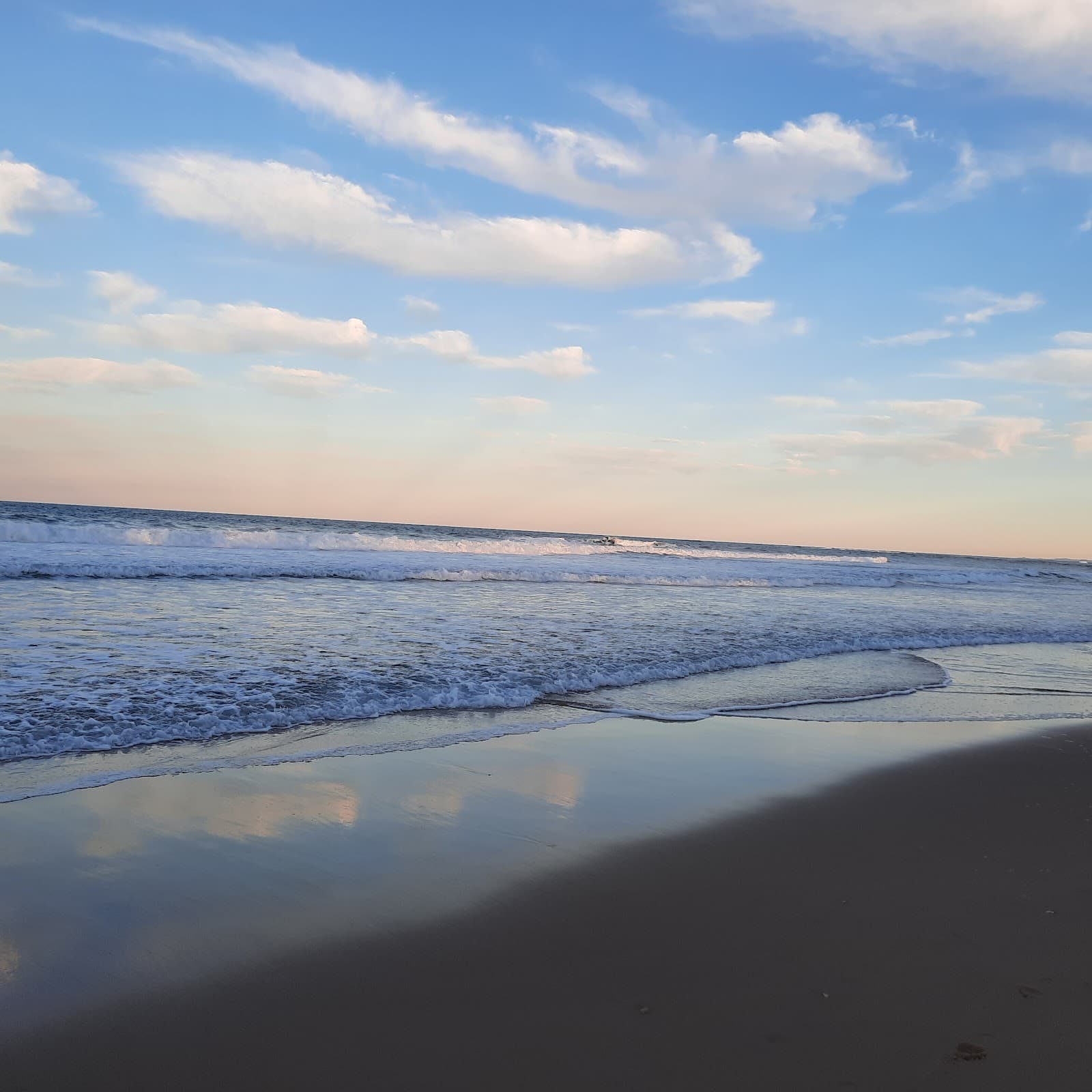 Ballinger beach — Kawana Waters, Sunshine Coast