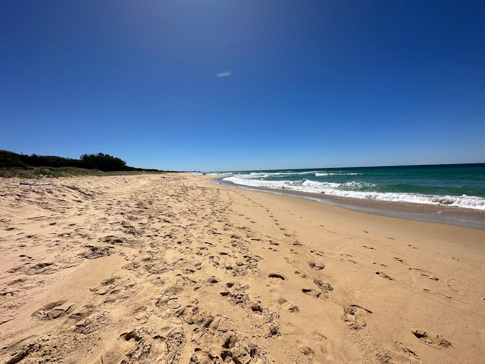 Dog Friendly Beach access 226-247 — Kawana Waters, Sunshine Coast
