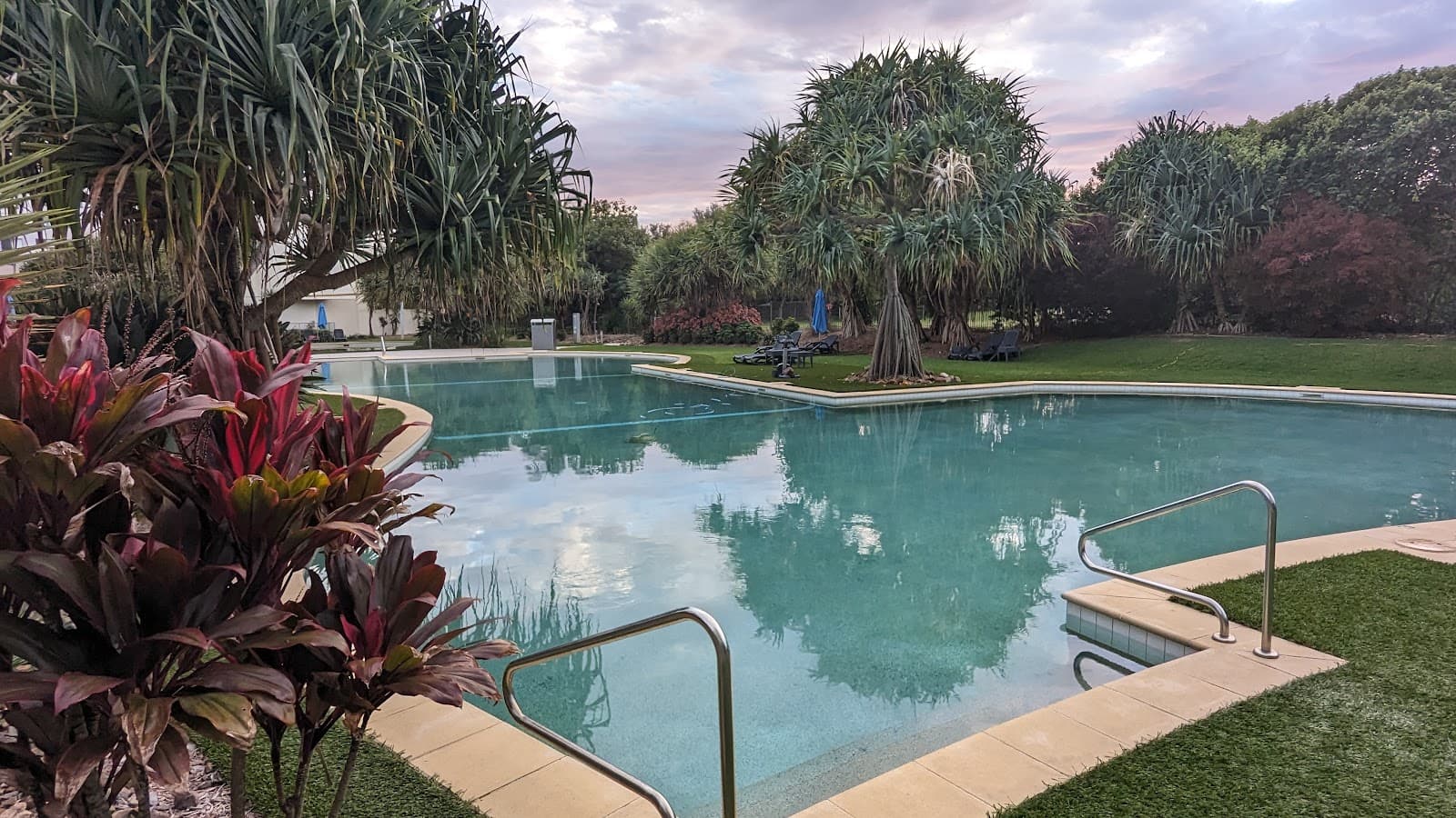 Ramada By Wyndham Marcoola Beach — Kawana Waters, Sunshine Coast