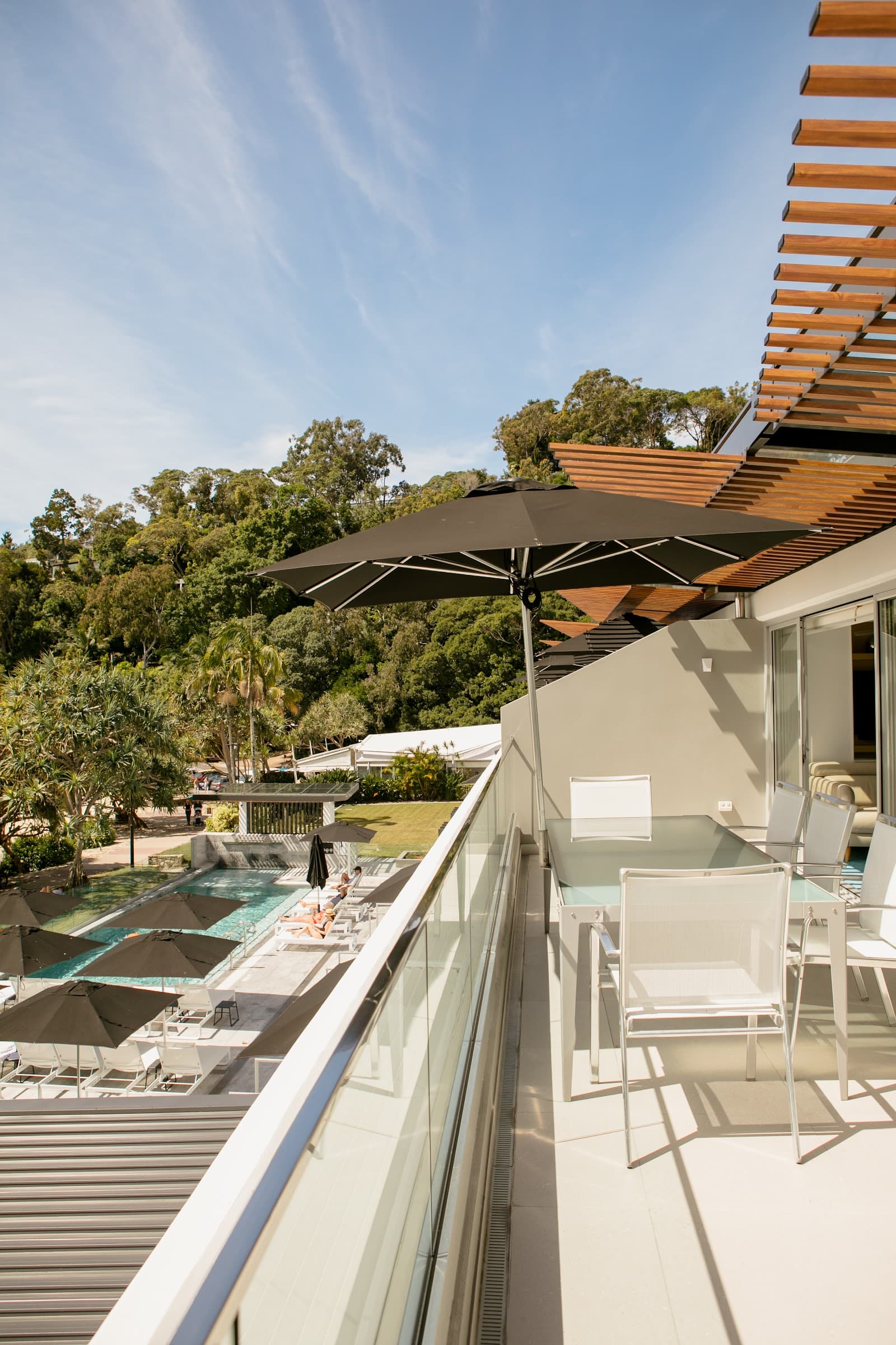 Netanya Noosa Beachfront Resort — Noosa Heads, Sunshine Coast