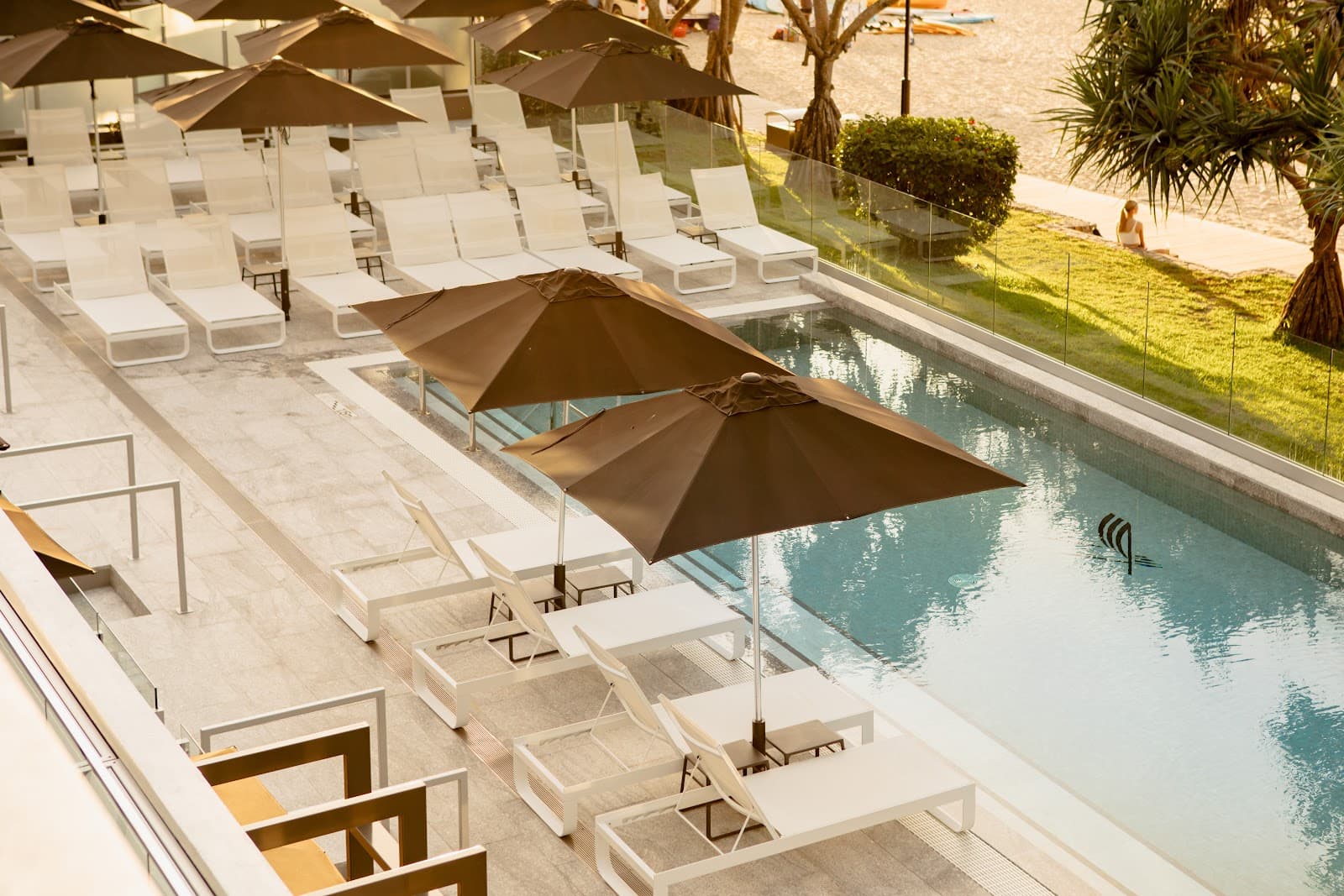 Netanya Noosa Beachfront Resort — Noosa Heads, Sunshine Coast