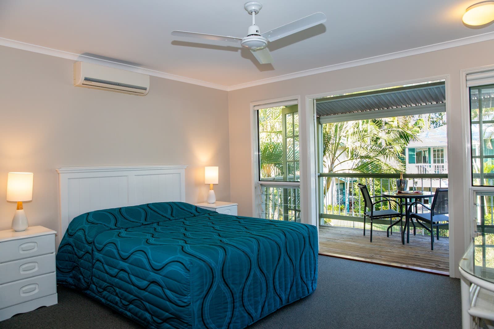 Coral Beach Noosa Resort — Noosaville, Sunshine Coast