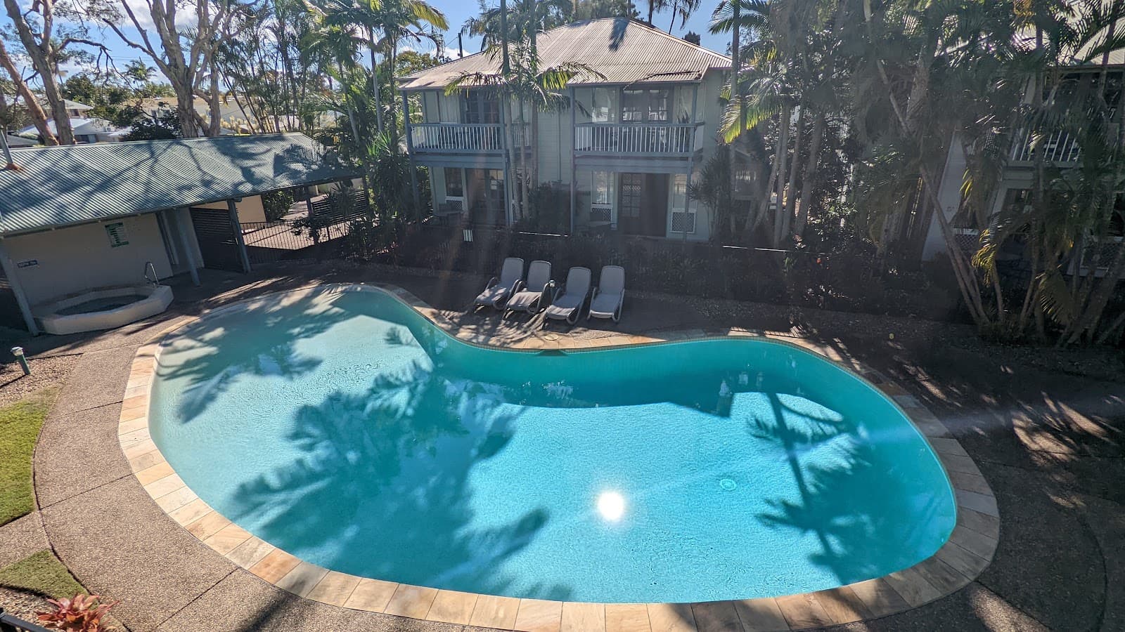 Coral Beach Noosa Resort — Noosaville, Sunshine Coast