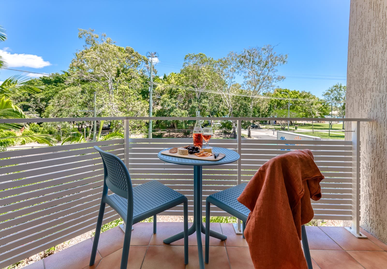 Noosa Sun stay along the River — Noosaville, Sunshine Coast