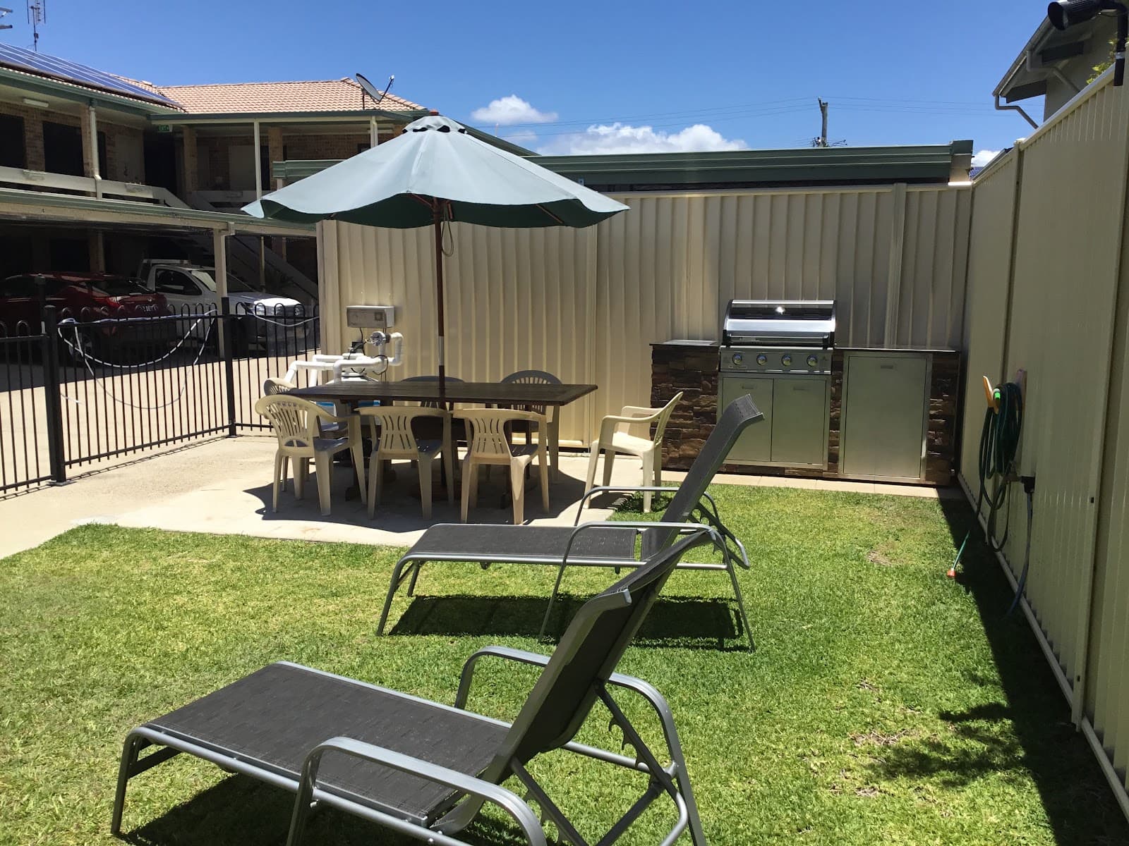 Golden Beach Motor Inn Motel Caloundra — Caloundra, Sunshine Coast