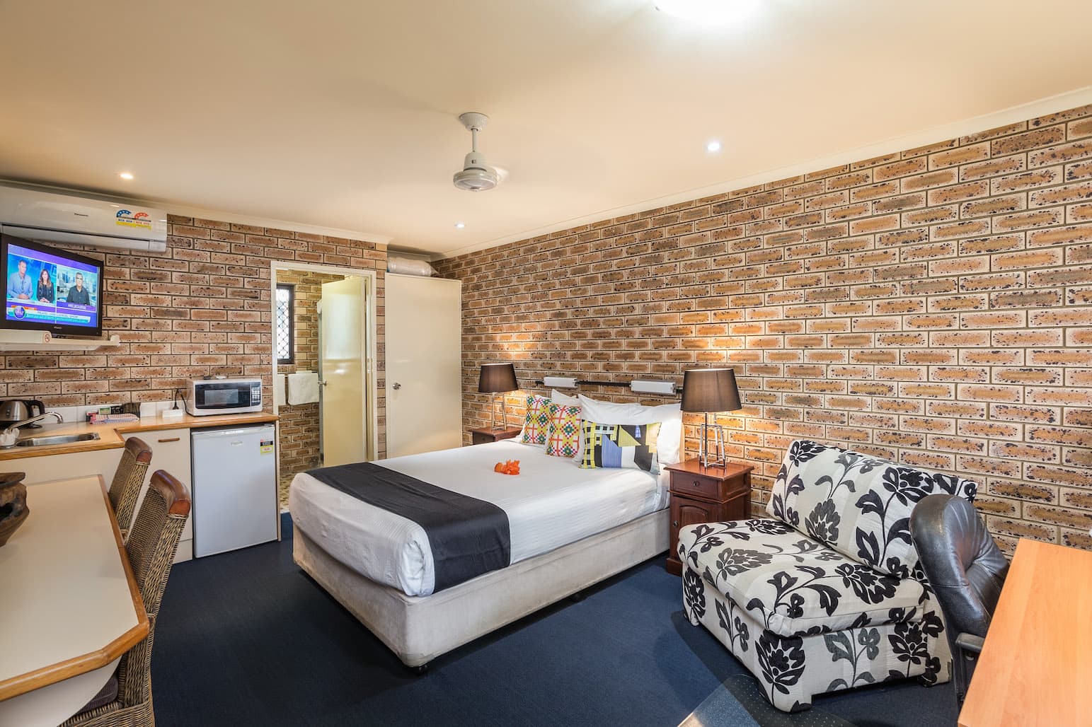 Sunshine Coast Airport Motel (Marcoola Motel) — Marcoola, Sunshine Coast