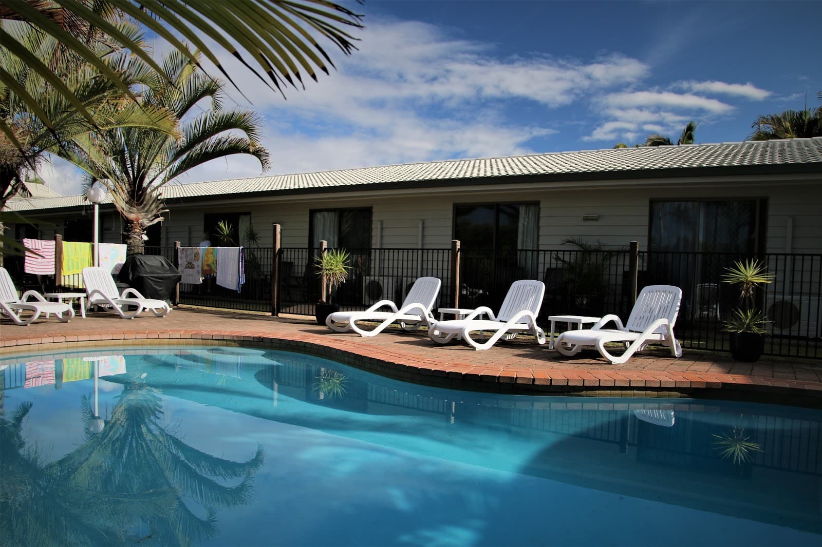 Pacific Palms Motor Inn — Marcoola, Sunshine Coast