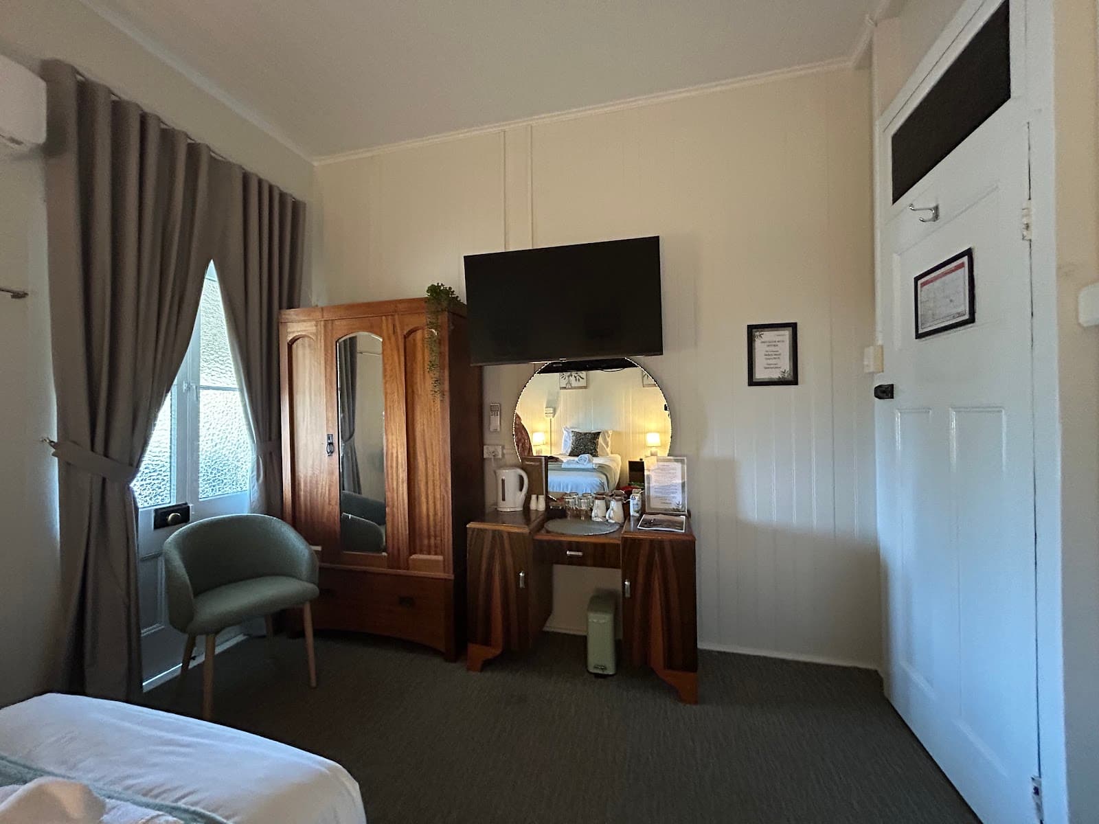 Maleny Hotel — Montville, Sunshine Coast