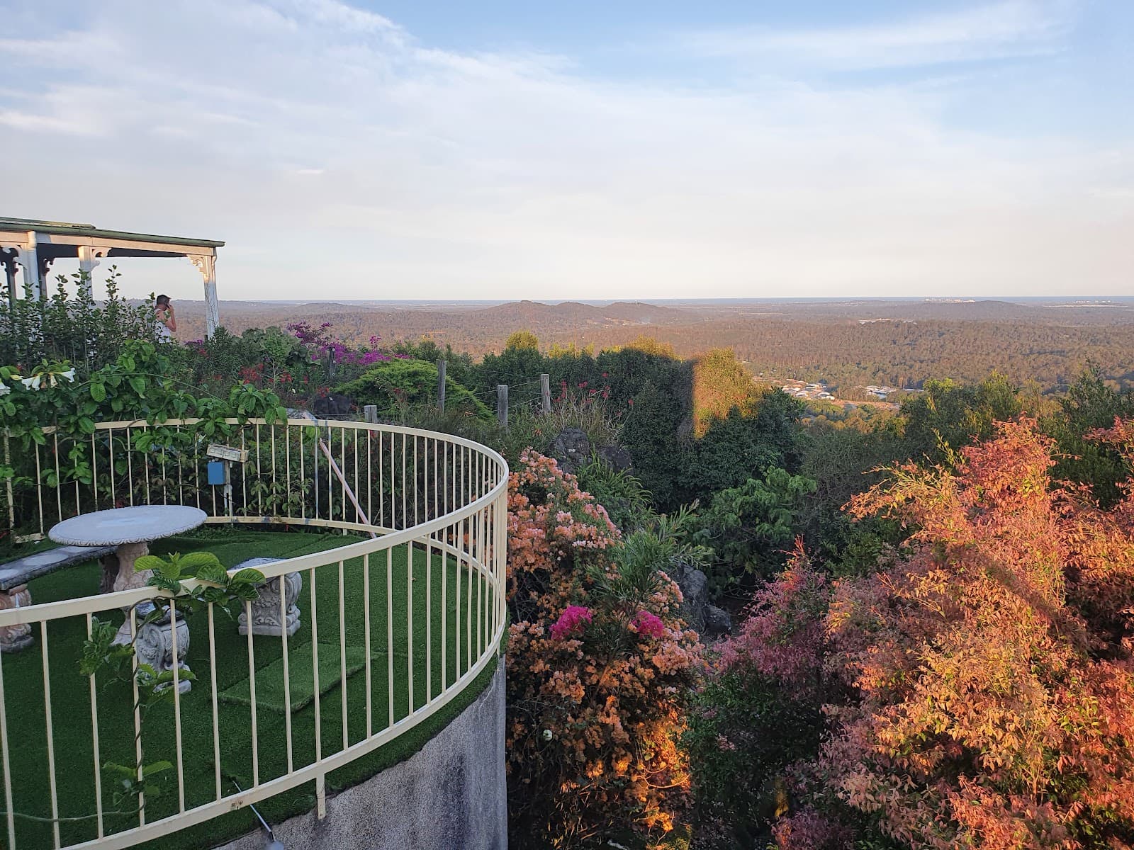 Highwood Park Guest Lodge — Montville, Sunshine Coast