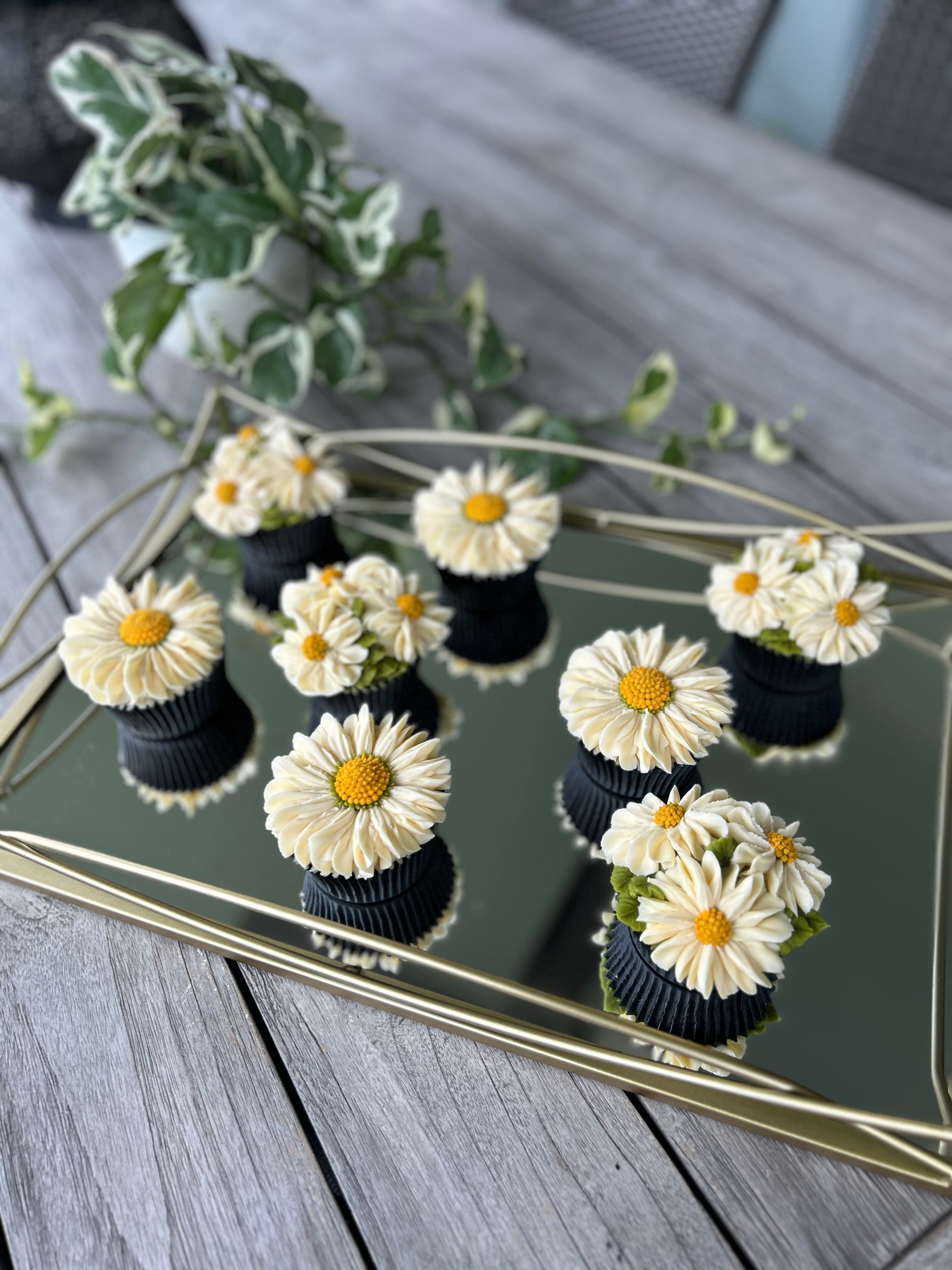 Sweet Petal Cupcakes